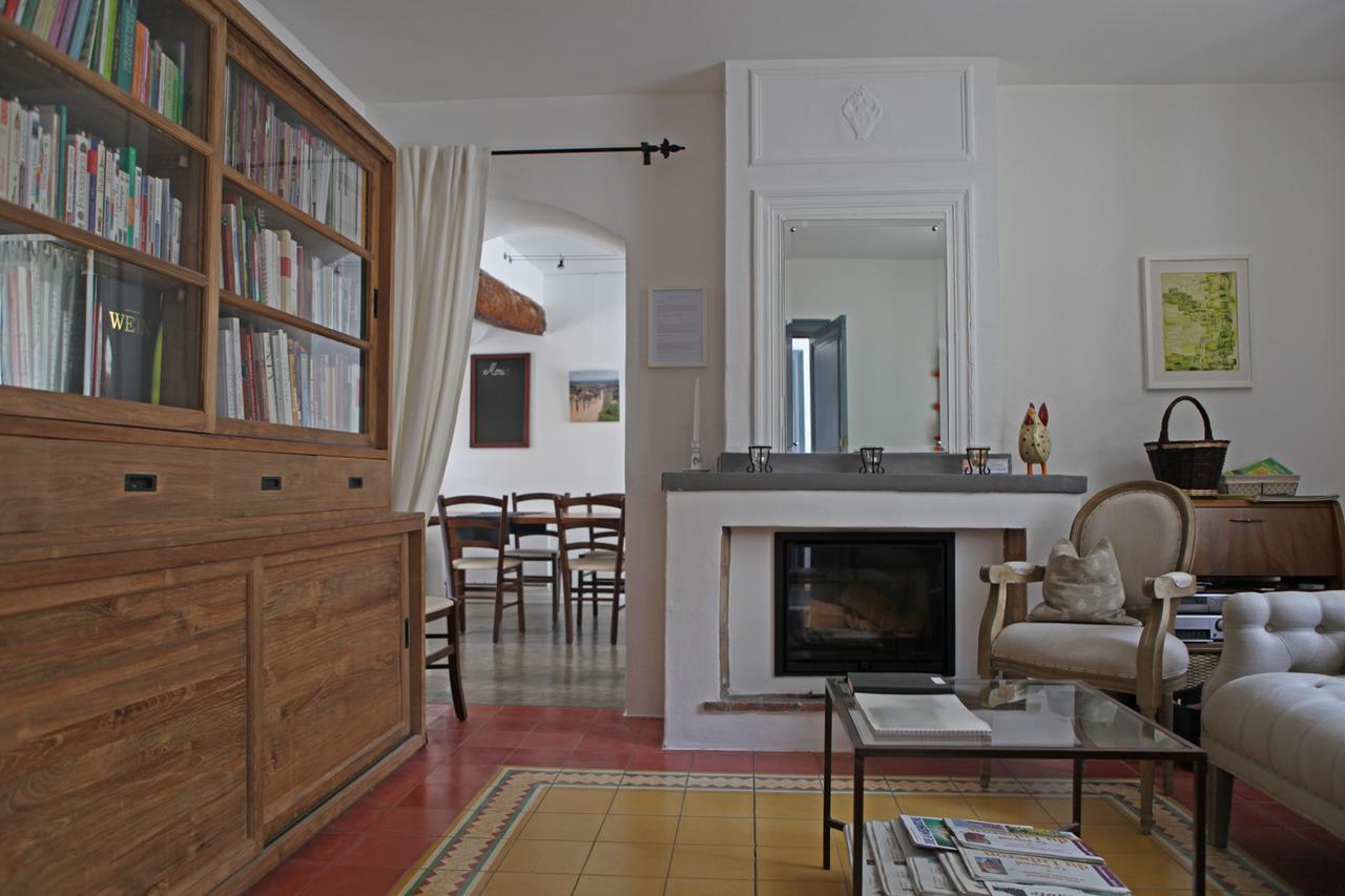 Villa Velleron Экстерьер фото